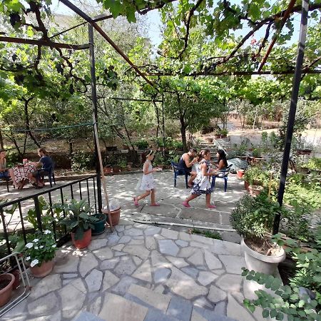 Camping Late Gjirokastër 외부 사진