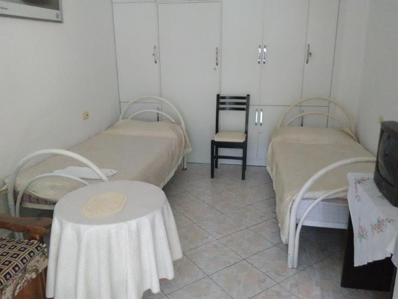 Camping Late Gjirokastër 외부 사진